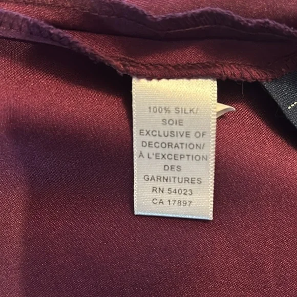 Banana Republic Bias Cut Silk Skirt | Size 4 - Picture 6 of 6